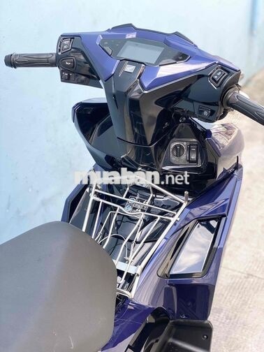 Honda Air Blade 125 4 van Xanh Việt Nam