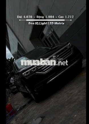 Volkswagen Touareg Luxury 2.0 TSI 4Motion Đen