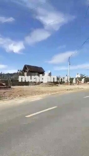 BÁN 2HA MẶT TIỀN QUỐC LỘ 24 – CÁCH MĂNG ĐEN CHƯA TỚI 10KM