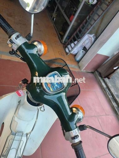 Honda Cub 50 Xanh