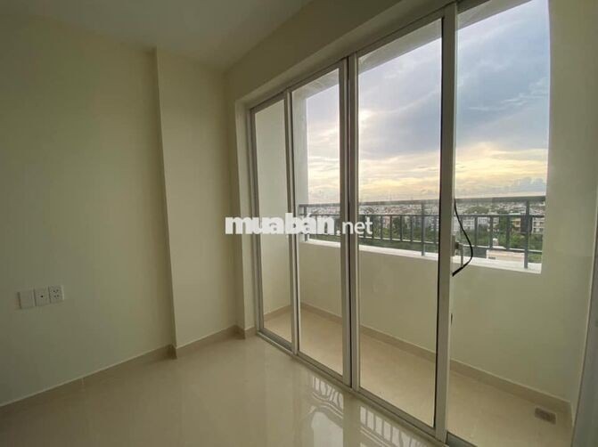 Cho thuê Dream Home 3PN 2WC – 8 triệu/tháng, có sẵn 2 máy lạnh + rèm