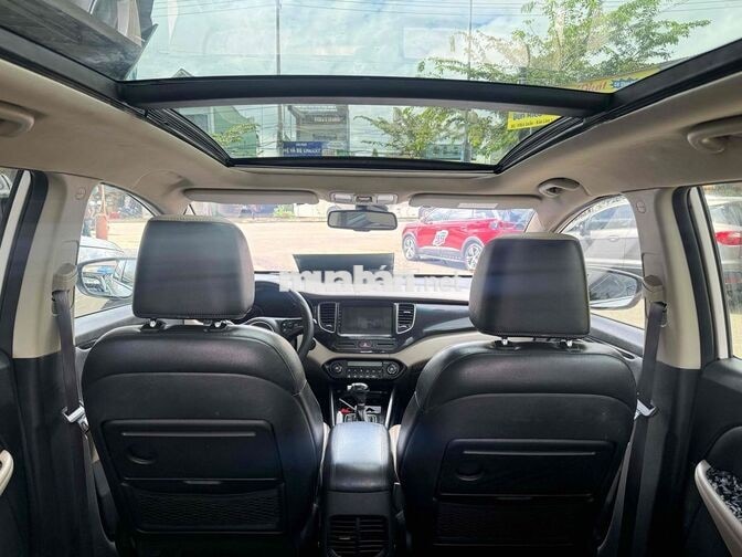 Kia Rondo GAHT 2016 Trắng