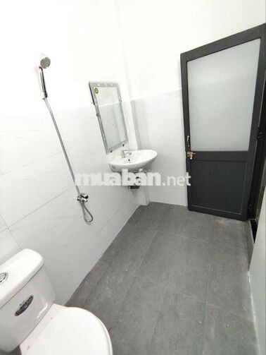 Cho thuê Văn Phòng CTY/ CHDV mới xây đẹp