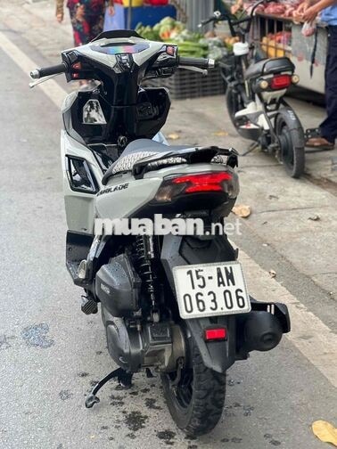 Honda Airblade Xám đỏ 2023