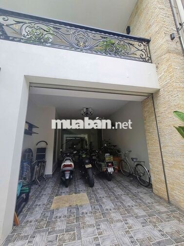 Cho Thuê nhà 1/8C Hoàng Việt, Phường 4, Quận Tân Bình