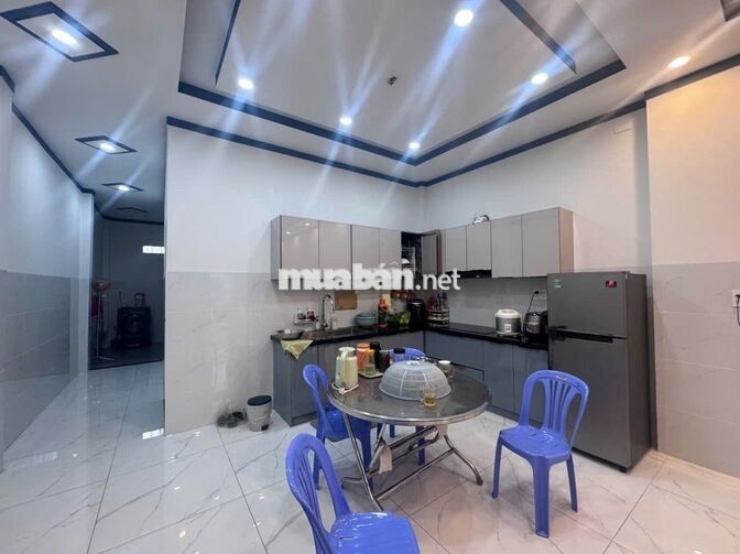 BÁN NHÀ 1 TRỆT 1 LẦU NGAY BV ĐỒNG NAI PHƯỜNG TAM HIỆP 4 TỶ 1
