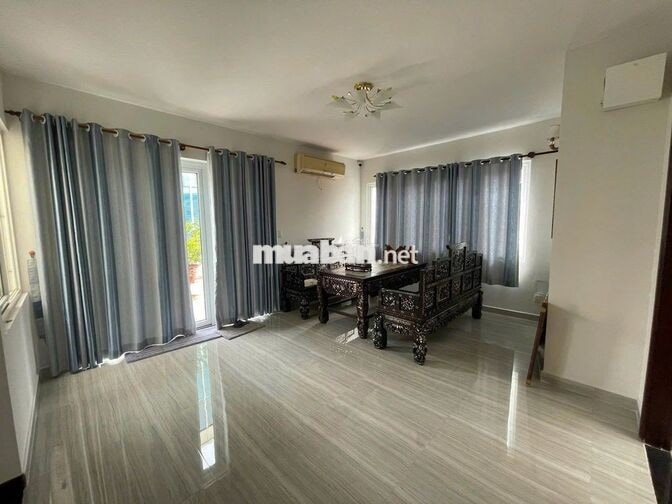 Cho Thuê nhà 1/8C Hoàng Việt, Phường 4, Quận Tân Bình