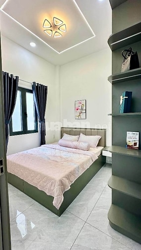 Chính chủ cần bán nhà gần chợ, xã Bà Điểm, sổ hồng riêng