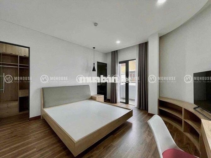 Căn Hộ 2PN 2WC - 80m2 ngay sân bay tsn full nt mới 100% - Thăng Long