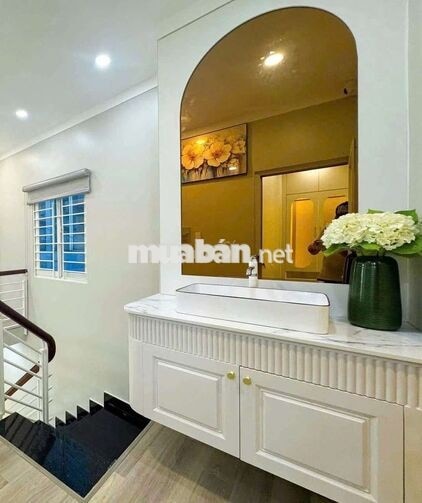 Nhà 1 Trệt 1 Lầu 3N 8x9m Hẻm Huỳnh Tấn Phát Gần Quận 4