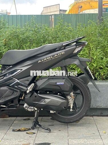 Honda Air Blade 125 4 Van 2023 Đen 11000 km