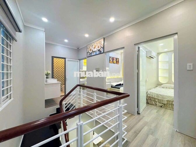 Nhà 1 Trệt 1 Lầu 3N 8x9m Hẻm Huỳnh Tấn Phát Gần Quận 4