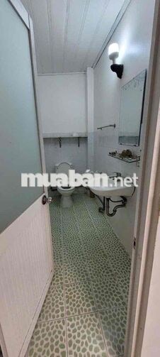 Nhà nguyên căn hẻm ba gác trần xuân soạn 80m2