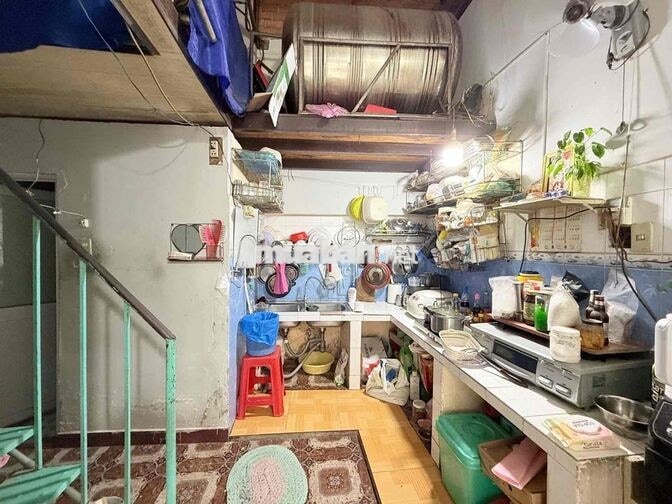 Bán Nhà Ngay Vincom Quang Trung - Đất Hiện Trạng Nhà - 70m2 - Giá 5.99