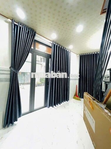 cho thuê nhà mặt tiền đường số 1, 2PN, 2WC giá 18tr