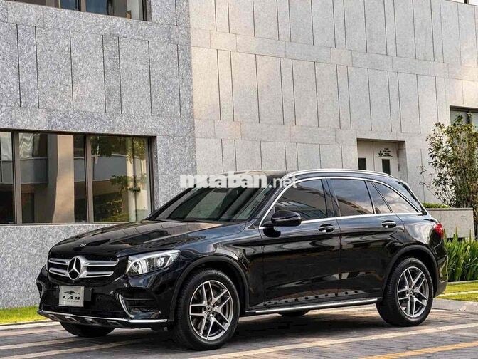 Mercedes GLC300 4Matic 2018 Đen - Nâu