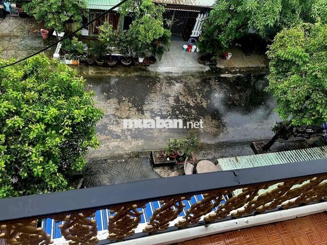 Cần bán nhà 3 tầng cực kiên cố đường Xuân Thiều 10