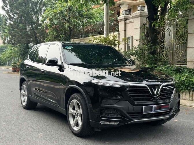 VinFast Lux SA 2022 Đen 50.000km
