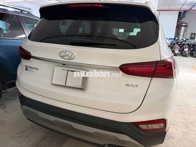 Hyundai Santa Fe Diesel 2.2l-4x2 2020 Trắng 7 chỗ