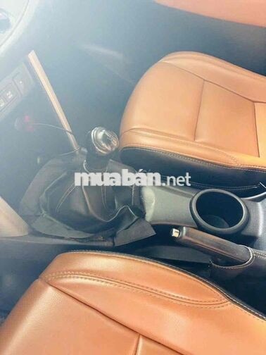 Toyota Innova 2019 Số sàn Xám 280000km