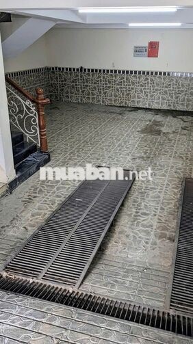 CHO THUÊ  MT PHAN XÍCH LONG, PN – 500M² – HẦM + 5 TẦNG – 100TR/THÁNG