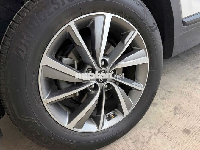 Hyundai Santa Fe Diesel 2.2l-4x2 2020 Trắng 7 chỗ