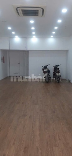 Cho Thuê Mặt Bằng Mặt Tiền Nguyễn Phúc Nguyên, Quận 3. DT 50m2