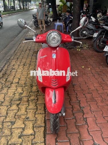 Piaggio Vespa 2015 Đỏ 21000 km
