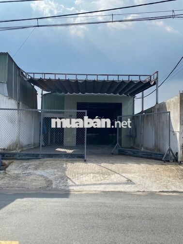 mặt bằng, kho chứa hàng, kinh doanh 320m đầy đủ công năng