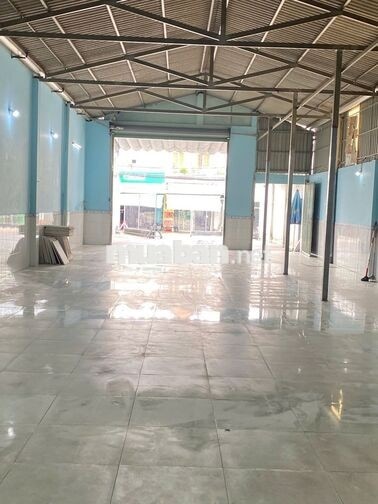 mặt bằng, kho chứa hàng, kinh doanh 320m đầy đủ công năng