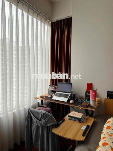 Tìm 1 hoặc 2 nữ ở ghép phòng master trong căn góc