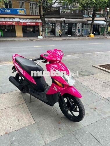 Honda Click Hồng