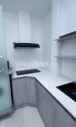bán căn hộ lầu cao nhất 23 Lê quý đôn, full nội thất ,có HD  thuê