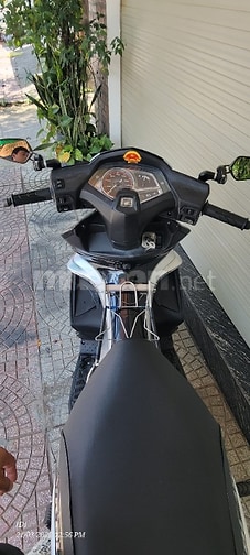 Honda Air Blade 2010, Đen Bạc. Phun xăng điện tử
