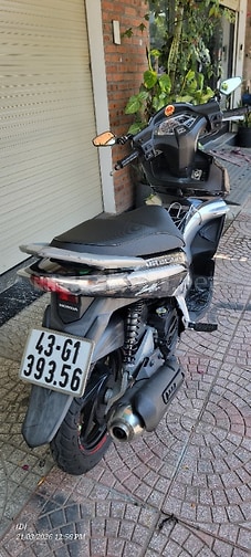 Honda Air Blade 2010, Đen Bạc. Phun xăng điện tử