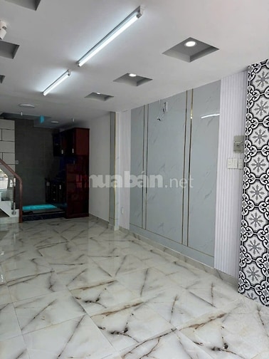 ( 17tr)Cho Thuê Nhà Mặt Tiền Sau Lưng Chợ Phạm Thế Hiển P4Q8