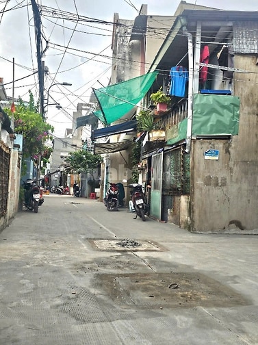 Nhà hẻm 185 Bà Hom - Ngay khu ẩm thực Q6, gần Khu Tên Lửa.