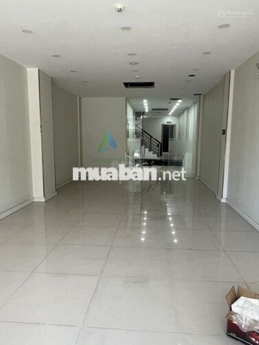 Cần cho thuê nhà 6 tầng đường Nguyễn Văn Linh, Hải Châu gần cầu Rông