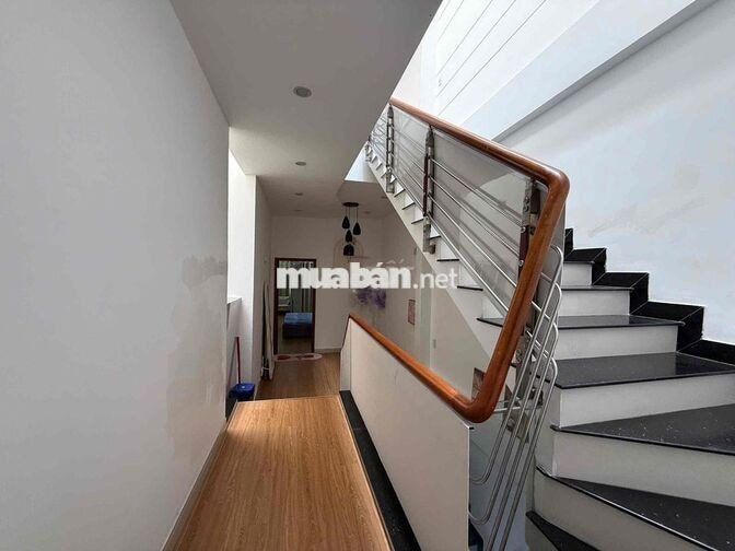 223 ✨ 🏡 CHO THUÊ NHÀ 3 TẦNG MẶT TIỀN Ỷ LAN NGUYÊN PHI