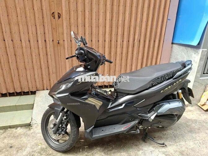 Honda Airblade 125cc Smartkey Đen 50.000 km