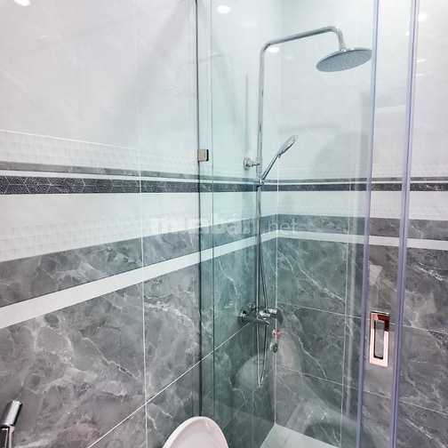 Cần chuyển nhượng gấp, nhà mới chưa ở, 3 lầu, SHR, 4PN, Giá 6,6 tỷ
