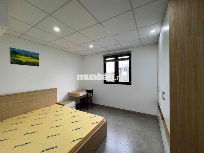 Căn Hộ 2 phòng ngủ Full nội thất, Sân thượng to, ngay trung tâm