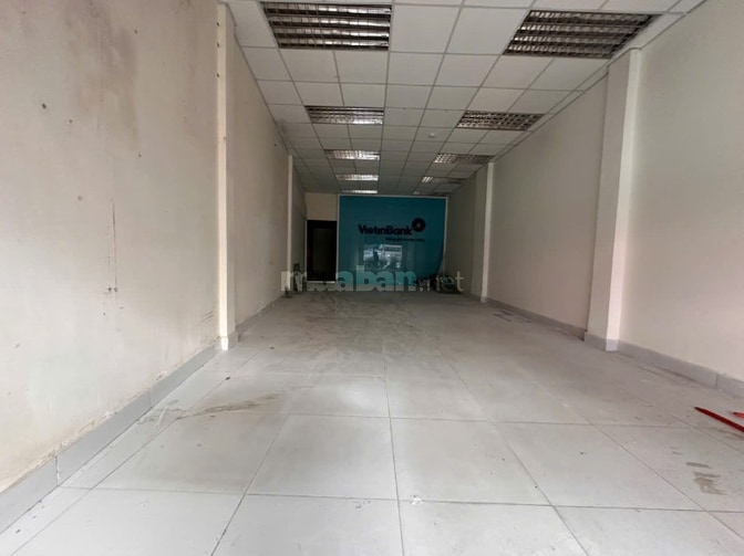 Cho thuê nhà nguyên căn 360 Hai Bà Trưng, Tân Định, Q1, giá 45tr/th