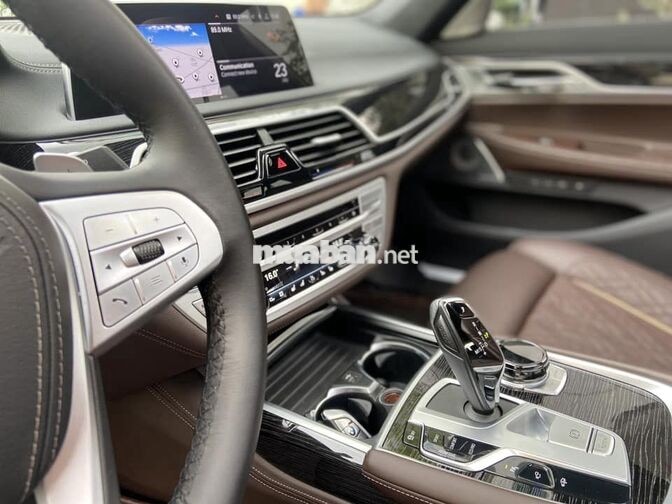 BMW 740Li 2020 màu trắng nhập khẩu Đức