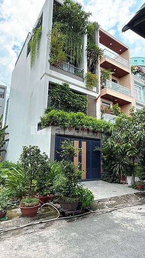 Nhà 3 Tầng mặt tiền đường số, KDC Phú Mỹ. Q7 