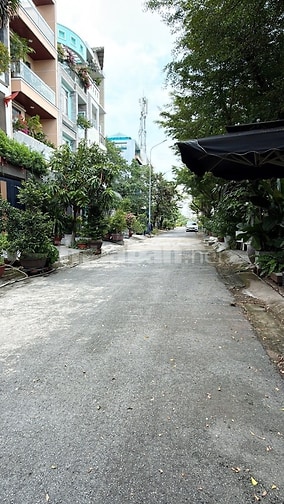 Nhà 3 Tầng mặt tiền đường số, KDC Phú Mỹ. Q7 