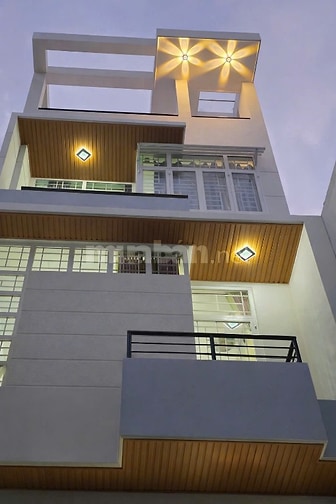 Chính Chủ Cần Bán Nhà Lạc Long Quân, P.5, Quận 11 Giá 9Ty
