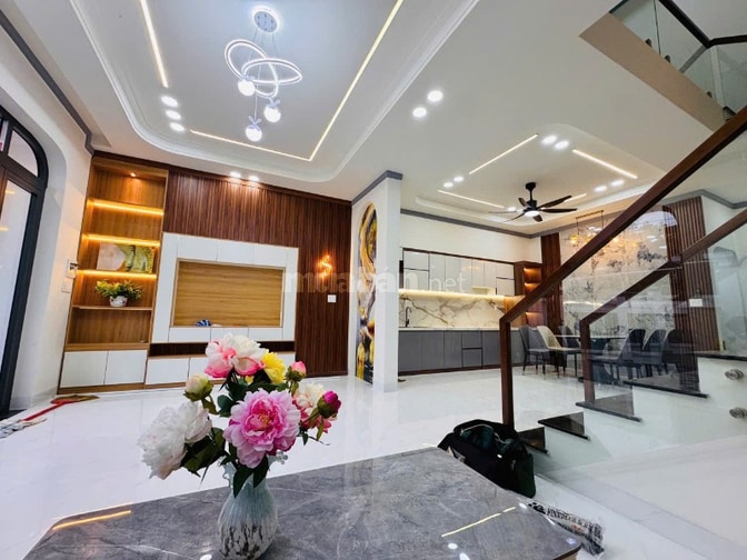 DƯỚI 2 TỶ SỞ HỮU NGAY CĂN NHÀ 2 MẶT TIỀN GẦN QL56