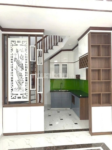 Cho thuê nhà nguyên căn ngõ 166 Kim Mã - Ba Đình