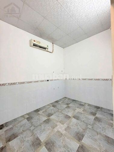 CHO THUÊ NHÀ TRỆT CÓ SÂN TRƯỚC SÂN SAU HẺM 359 ĐƯỜNG NGUYỄN VĂN CỪ